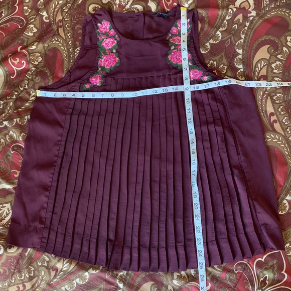 3/$15 American Eagle Outfitters Pleated Tank Top L - Picture 5 of 5